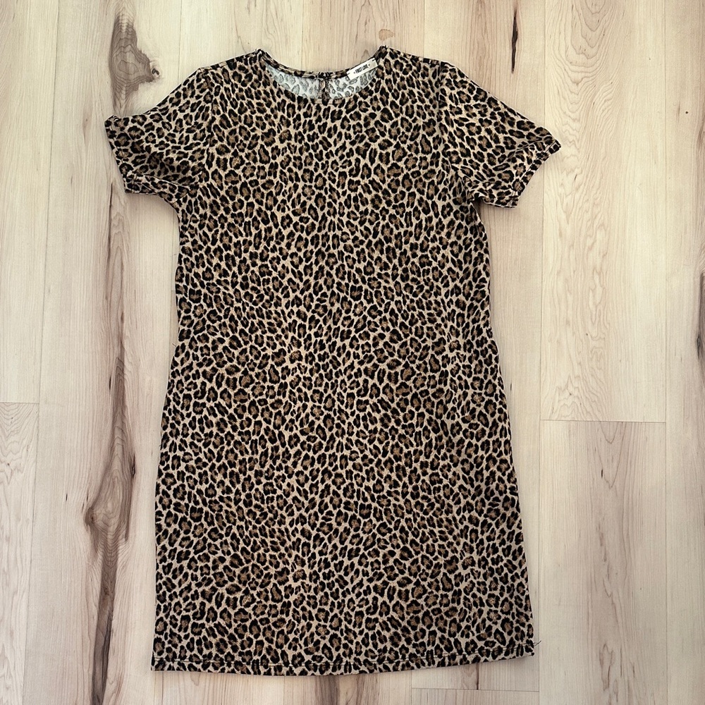 First Love leopard  Print short sleeve dress